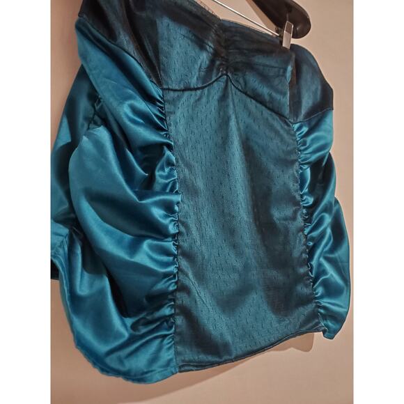 Vtg Torrid Satin Lace Sleeveless Top Plus Size 2X Y2K Sexy Going Out Whimsigoth - Picture 3 of 10